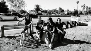 Dead To Me + Überyou (Punkrock, Punk) im Badehaus Berlin