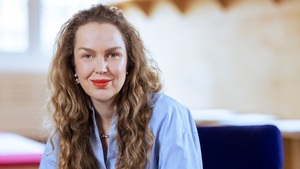 Kulturtechniken des Schweigens als Formen der Sorge mit Dr. Lotte Warnsholdt