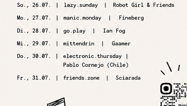 lazy.sunday mit Robot Girl & friends