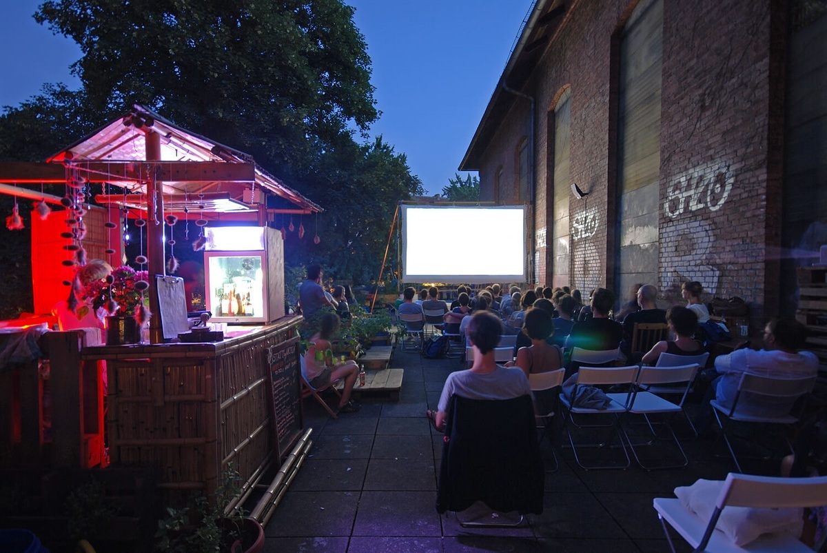 ist auch noch ein Tag (OpenAirKino) am 18.09.2024 in Berlin