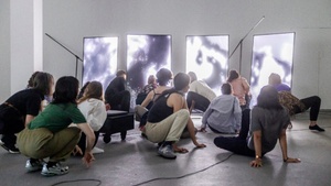 Workshop: Somatische Übungen in den Ausstellungen