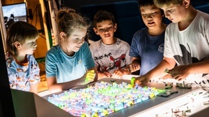 Mikroben, Möhren, Mähdrescher – Ein Familientag zu den Zukünften der Landwirtschaft und Landnutzung
