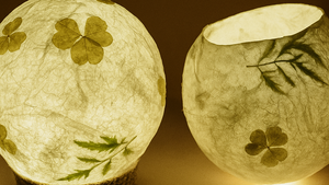 Kleine Planetenlampen zum Plutotag