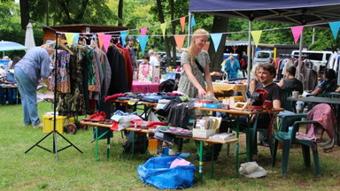 Hof-Flohmarkt und Pflanzentauschbörse