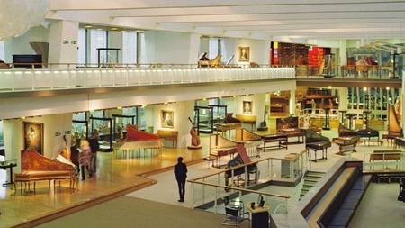 Hamburger Bahnhof on Tour: Annika Kahrs - Strings / Alone Together