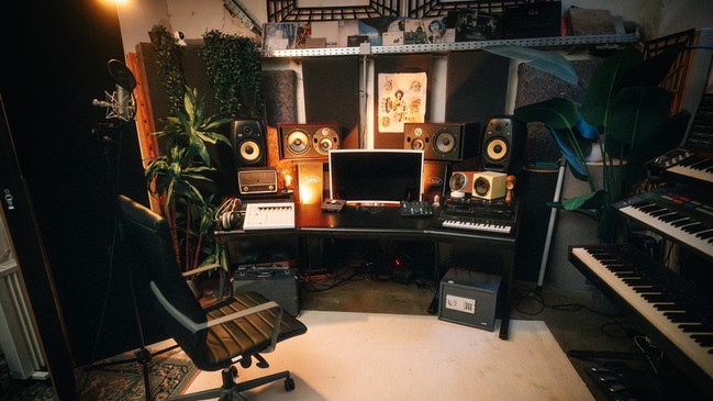 MUSIC PRODUCTION CLASS - MELODIC MASTERPIECES
