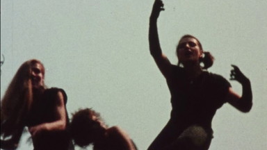 Exterra XX / Künstlerinnengruppe Erfurt: Exterra in the Air XX. Im Rahmen von 75 Jahre Berliner Festspiele