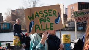 HUMBOLDT LABOR - On Water - Overview tour in English