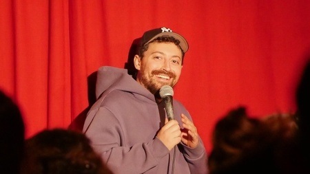 Wir Arbeiten Dran: Stand-up Comedy in Kreuzberg