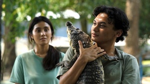 AIR MATA BUAYA CROCODILE TEARS