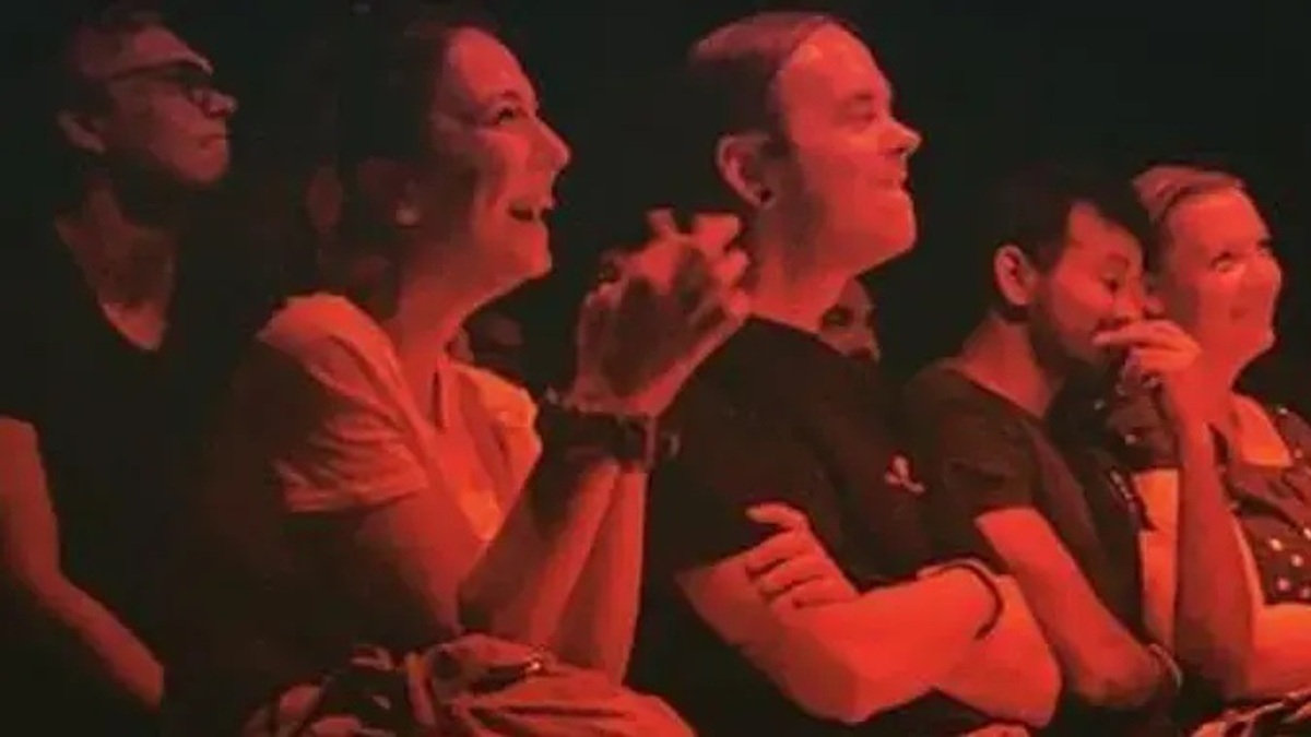 VERLOSUNG The Dark Comedy Open Mic *Trigger Warning* Rausgegangen Berlin