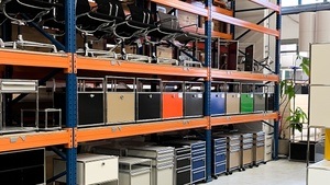 Second Hand Storage Sale - USM Haller, Vitra, Thonet, etc.