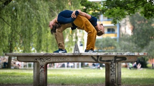 Spielzeit-Eröffnung: Entre Deux / 101 concrete company (Potsdam)