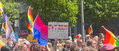 CSD Berlin 2026: Queere Geschichte, politische Gegenwart und Events, die du nicht verpassen solltest