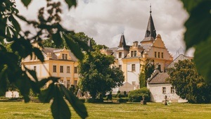 LESEHERBST auf Schloss & Gut Liebenberg - Historische Schloss- & Gutsführung