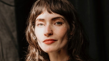 Lesung: Erinnern und Werden mit Lara Rüter, moderiert von Moshtari Hilal