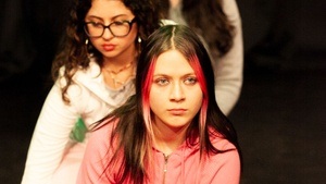 WIE KANN ICH DIR HELFEN, HABIBI?