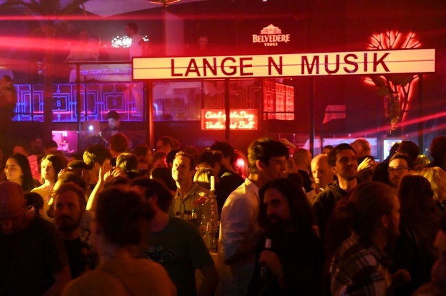  Die Lange Nacht der Musik 2024 - Rausgegangen München Illustration 