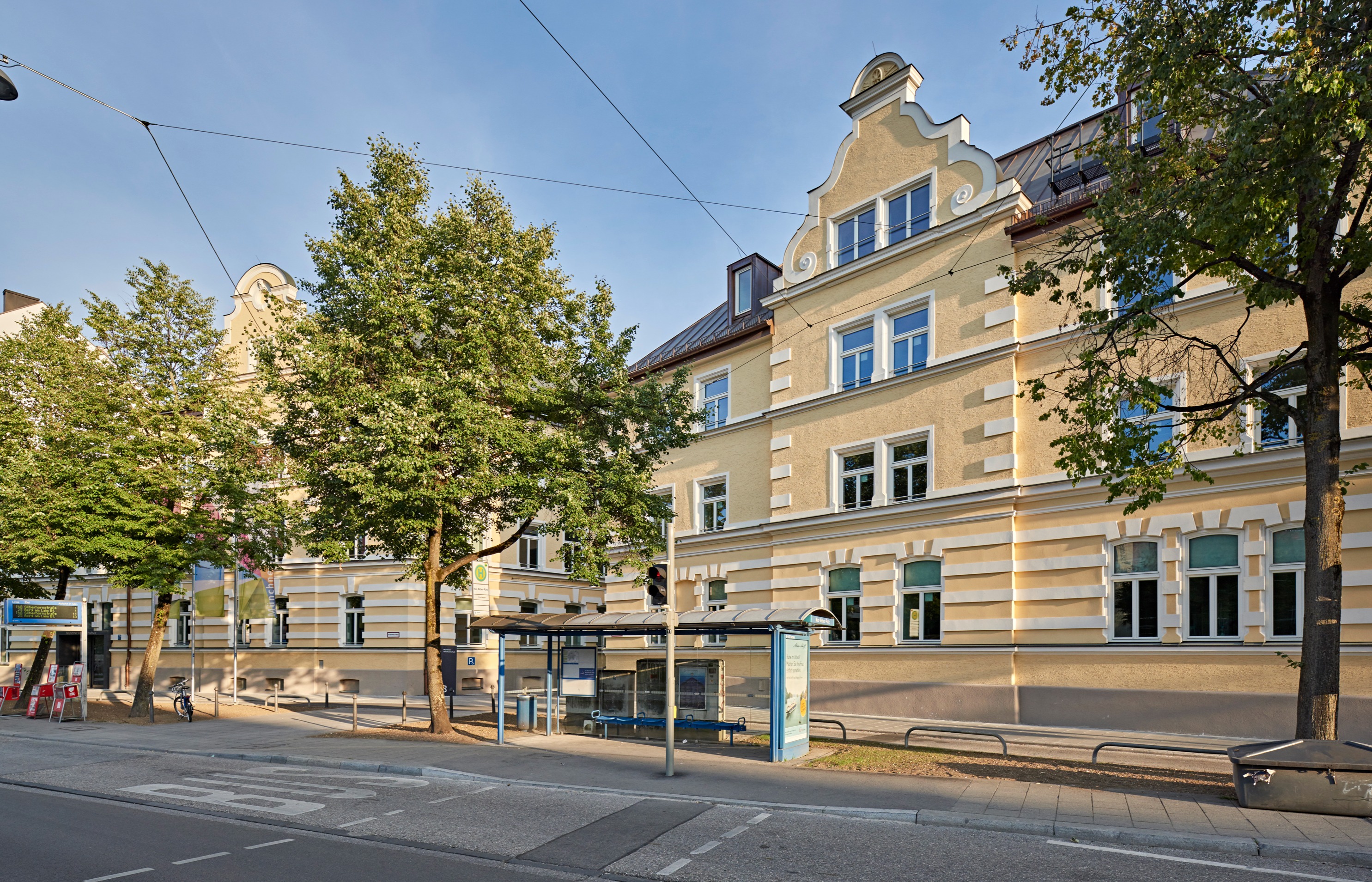 MVHS Einstein 28 in München | Alle Events, Termine & Tickets - Rausgegangen