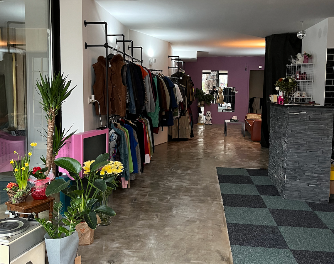 Die besten Vintage & Second Hand Stores in Düsseldorf Rausgegangen